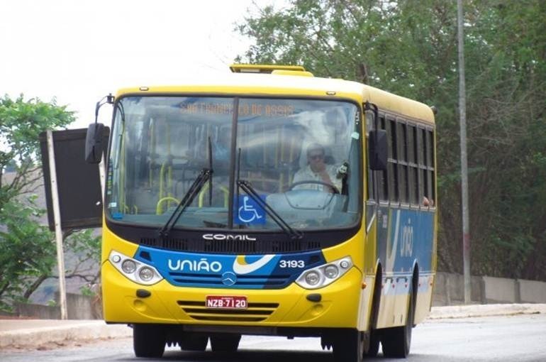 Onibus, viação Vale do Piranga, Manhuaçu, 