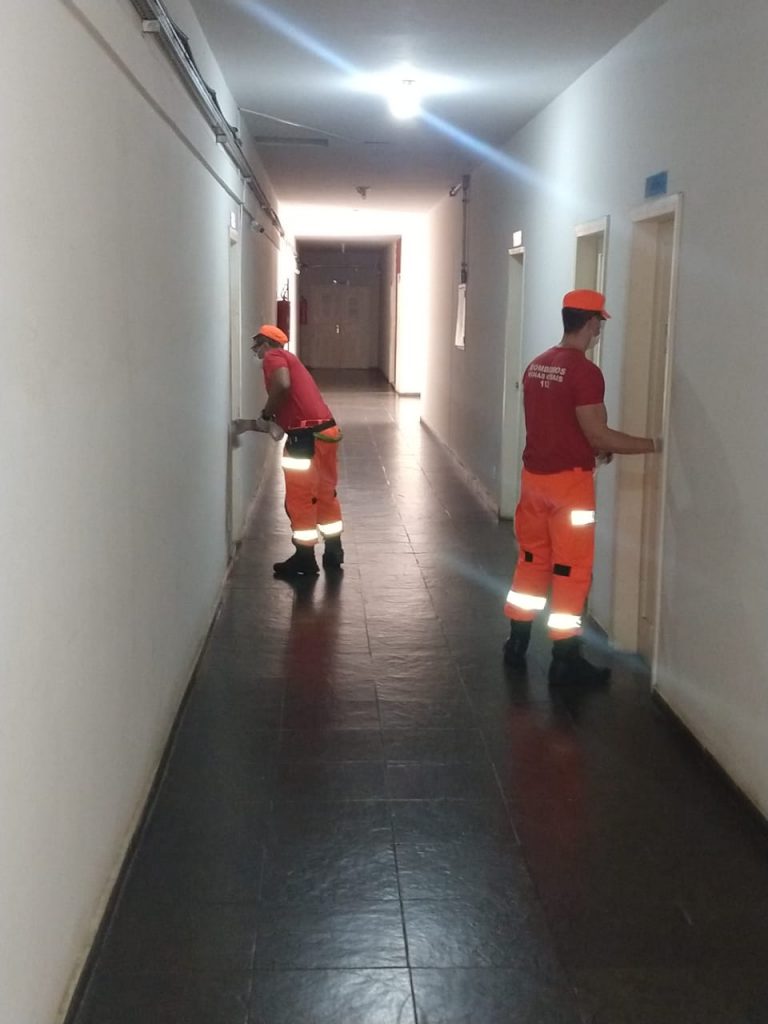 Bombeiros desinfecção 11BPM