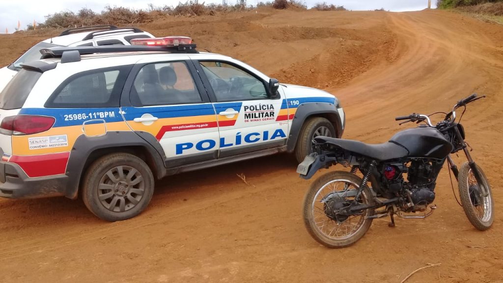 moto furtada encontrada PM