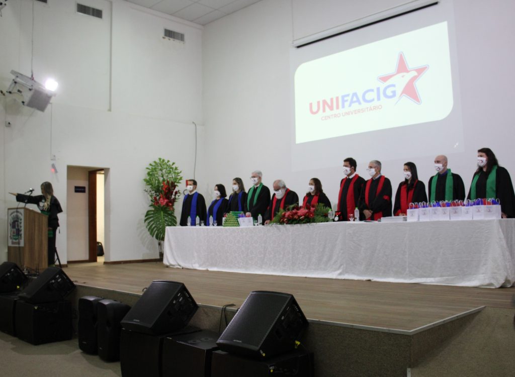 UNIFACIG formatura Medicina