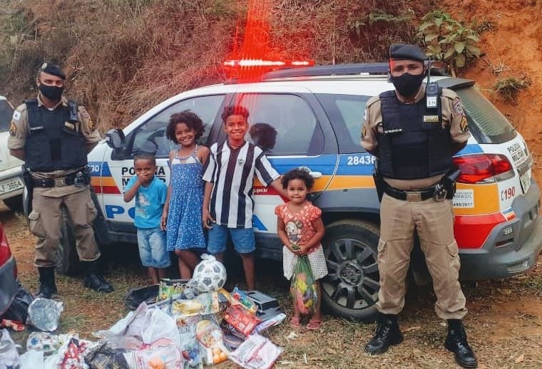 PM visita Dia Crianças