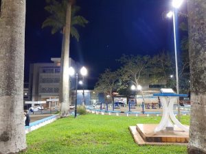 Praça Dr Cesar Leite iluminação LED