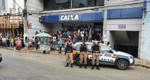 PM fila auxilio emergencial CAIXA Manhuaçu