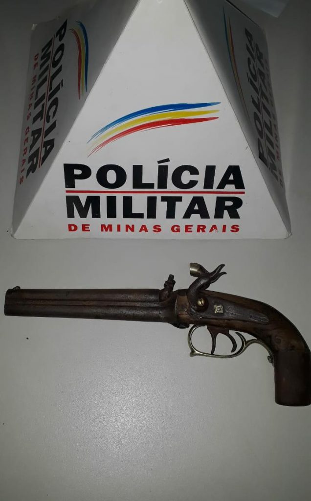 apreensão arma PM