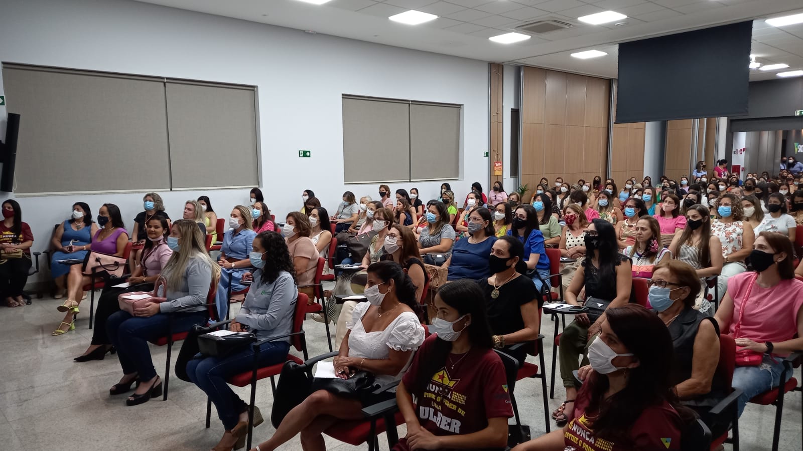 Manhuaçu Palestra Sicoob Mulher